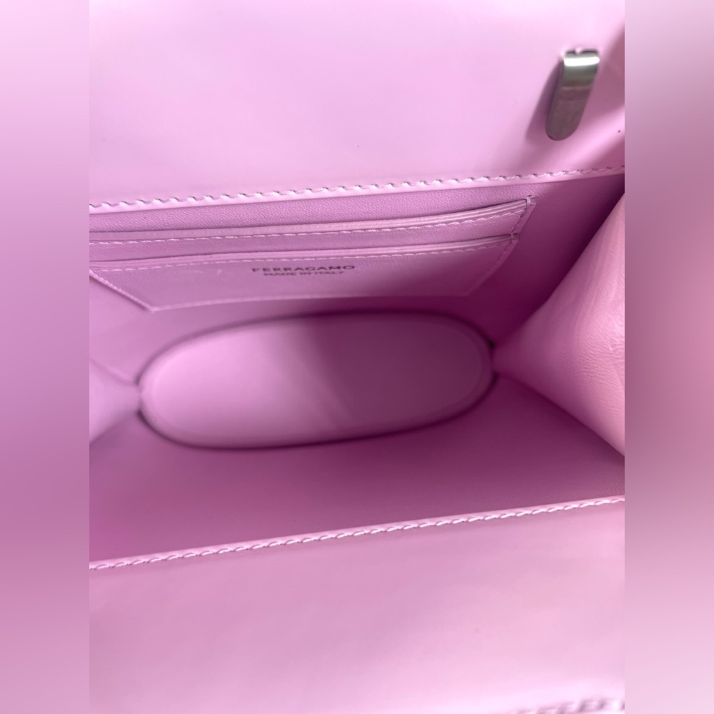 Ferragamo Wanda N/S Mini Leather Top Handle Bag. - Picture 14 of 17